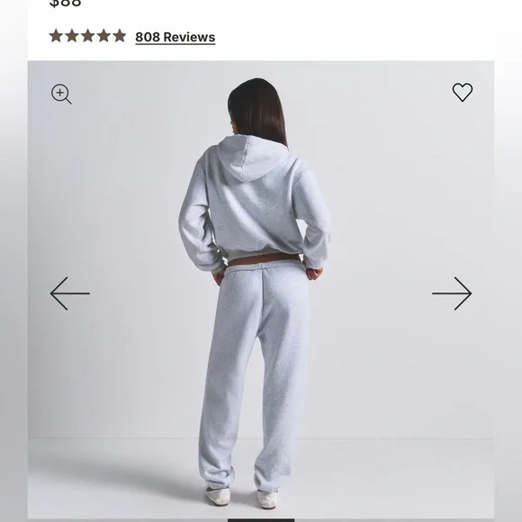 SKIMS Classic Jogger in Gray - Picture 6 of 7